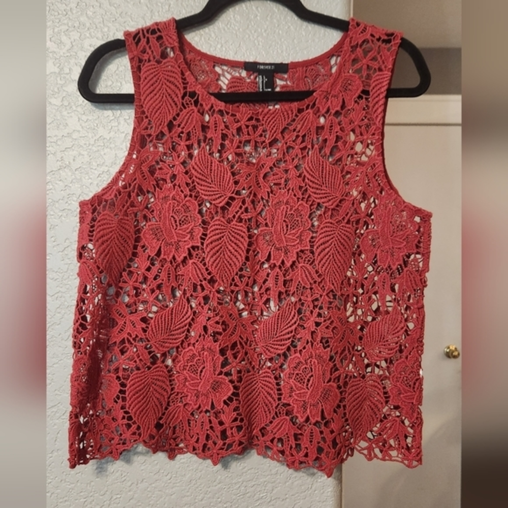 Forever 21 Orange/Red‎ Crochet Tank Top, Size L